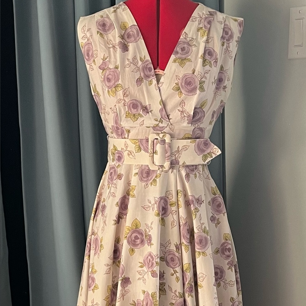 Heart of Haute “Milan” Purple Floral Midi Dress